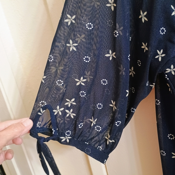 Siren Lily Navy and White Floral Maxi Dress - Picture 7 of 7